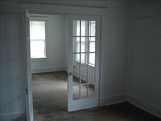 2nd image of 3037 Spottswood Ave