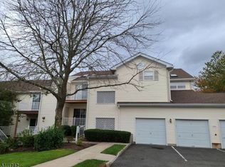 177 Potomac Dr, Basking Ridge, NJ 07920