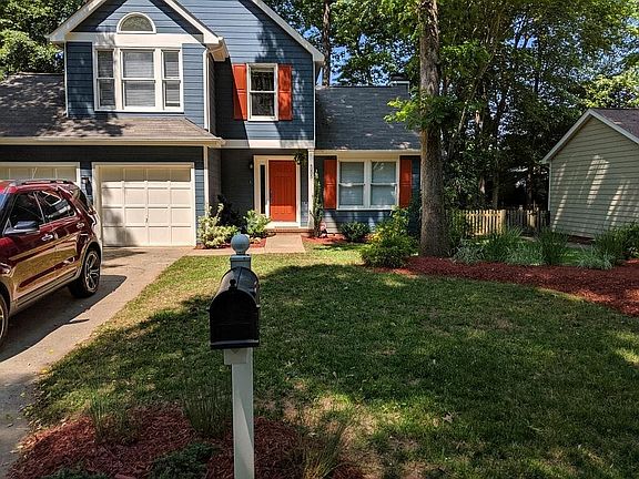 2nd image of 4205 King Edward Ct