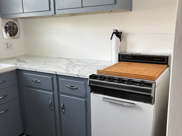 1000 Washington Blvd #2B — Photo 3