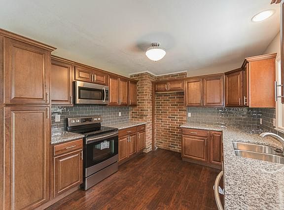 2nd image of 8433 Grant Ave