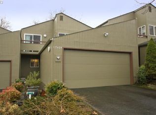 17629 NW Rolling Hill Ln, Beaverton, OR 97006