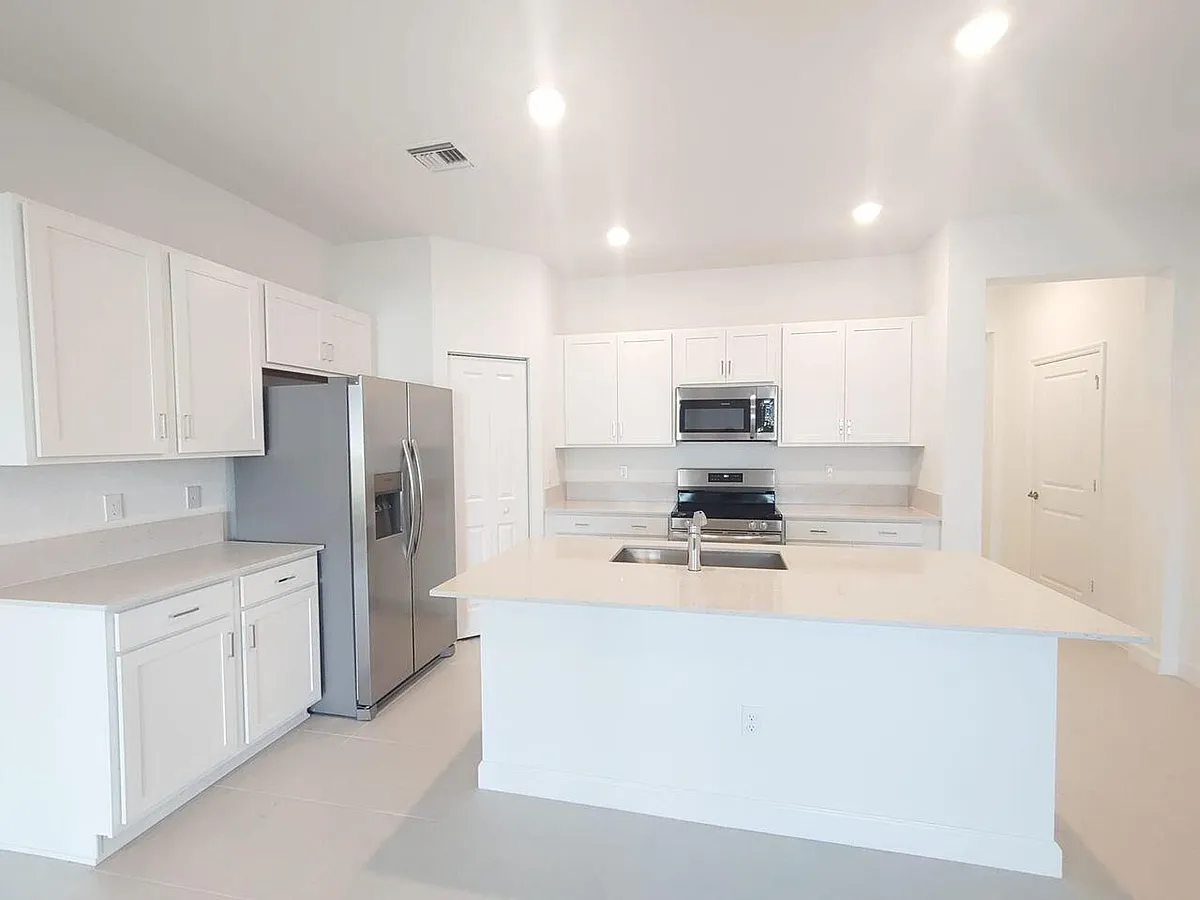 Building Photo - 4328 Pond Lily Ln