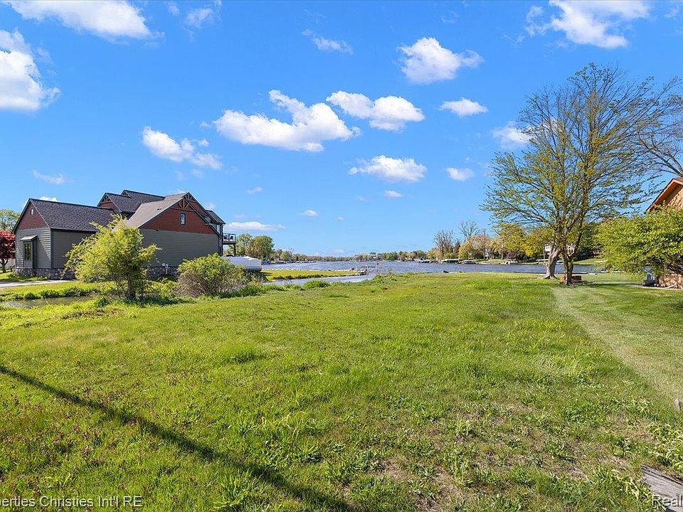 188 Wolverine Dr, photo 8