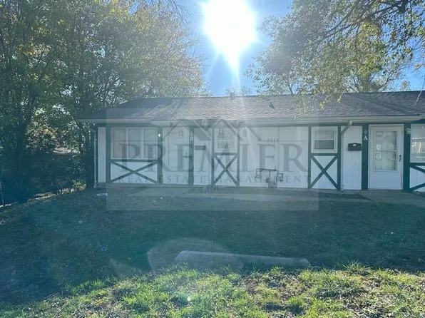 6111 E 153rd St, Grandview, MO 64030