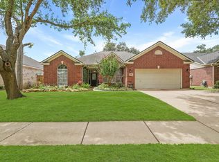 1207 Wildewood Ct, Sugar Land, TX 77479