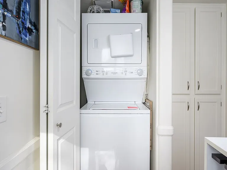 Washer/Dryer