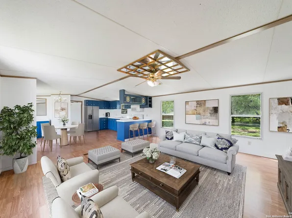 9530 Cross Rdg, San Antonio, TX 78263