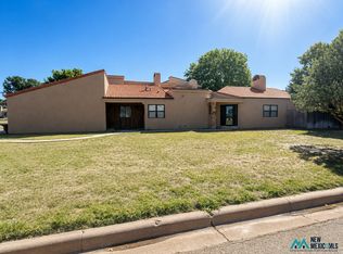 1301 Saint Andrews Dr, Clovis, NM 88101