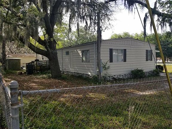 2nd image of 2710 W 10th St
