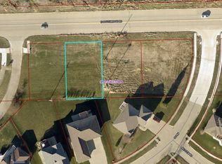 803 E Southridge Rd, Marshalltown, IA 50158