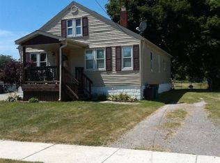 18758 Huron River Dr, New Boston, MI