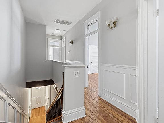 5th image of 2526 Hanover Ave #2