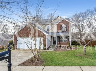 410 Revis Creek Ct, Simpsonville, SC 29681