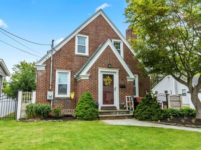14 Kelly Court, Kings Park, NY, 11754