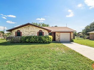4609 9th St, Brownwood, TX 76801