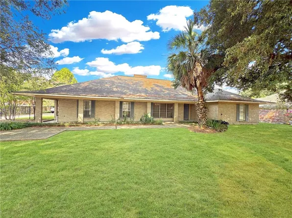 1732 Sherwood Forest Blvd, Baton Rouge, LA 70815