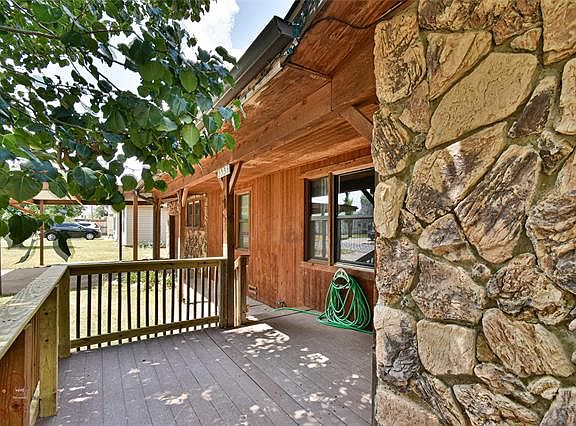 5th image of 2336 S 33rd St