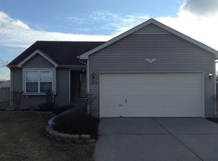 8879 Pebblestone Ct, Franklin, OH 45005