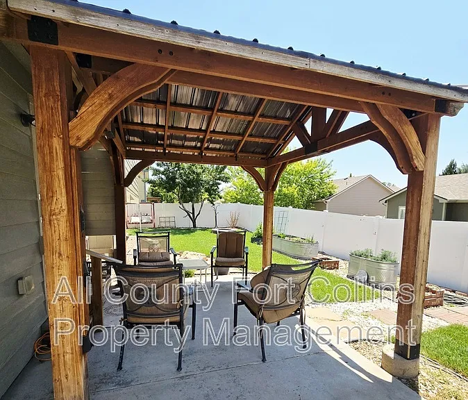 3727 Mount Spalding St — Photo 13