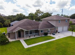 8911 68th Ave E, Bradenton, FL 34202