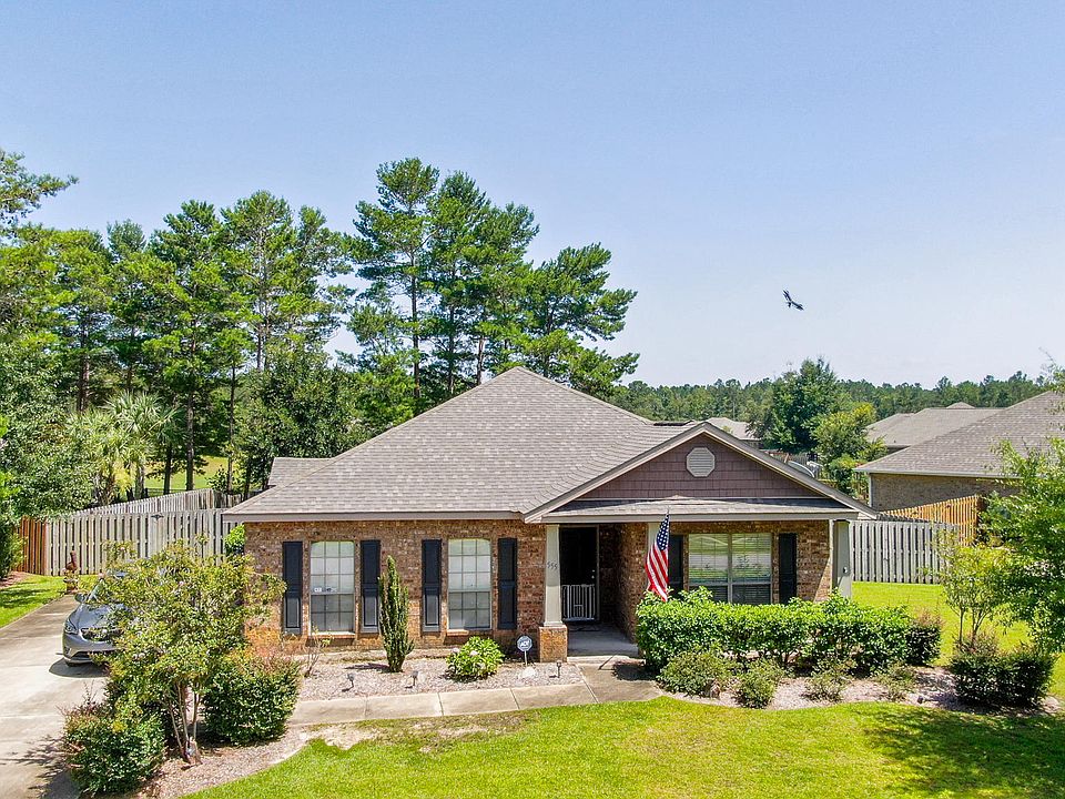 2nd image of 555 Camellia Ct