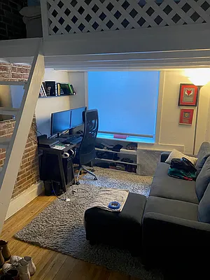 Rented by Voro, LLC | media 15