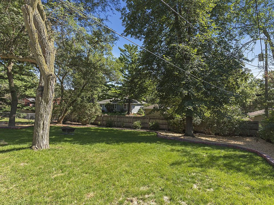 2nd image of 3909 W 58th St