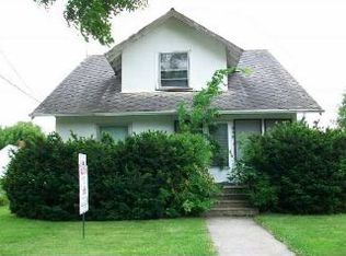 326 W Park St, Oak Harbor, OH 43449