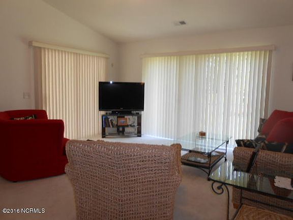 4th image of 7407 Huckleberry Lane SW