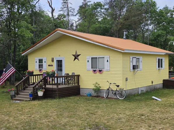 11 N McKinley Rd, Mio, MI 48647