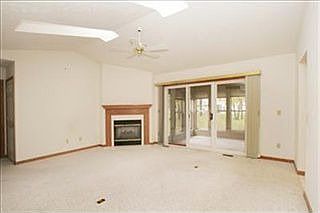 3rd image of 1635 Bradenton Pl