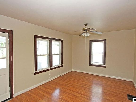 5th image of 114 Ames St