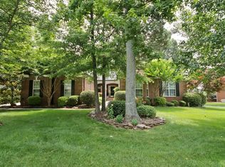 7118 Three Wood Dr, Matthews, NC 28104
