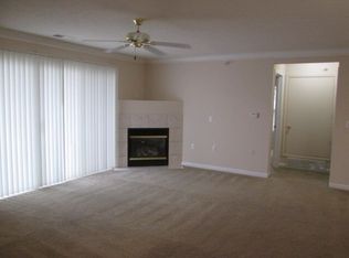 14601 Sprague Ct APT 201, Omaha, NE 68116