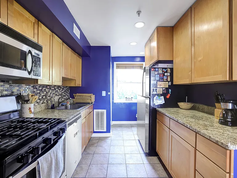 1411 Massachusetts Ave SE #6 — Photo 11