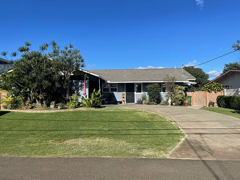 1228 Ulunahele St — Photo 2