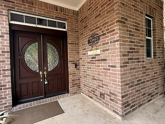 2nd image of 23603 Maple Vista Ln