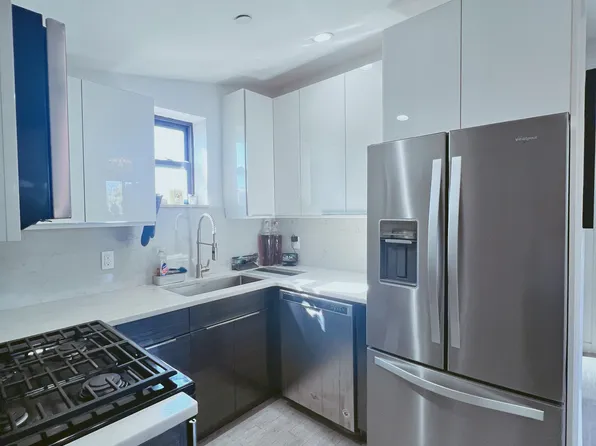 2820 Avenue Z image 10 of 16