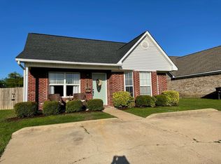 140 Mike Ave, Guntown, MS 38849