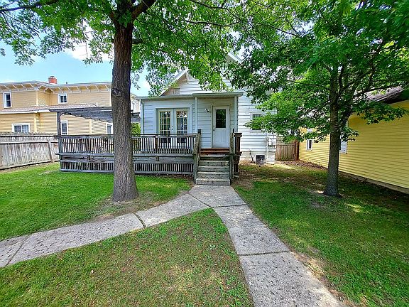 4th image of this home