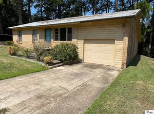 1101 Pine Dr, Farmerville, LA 71241