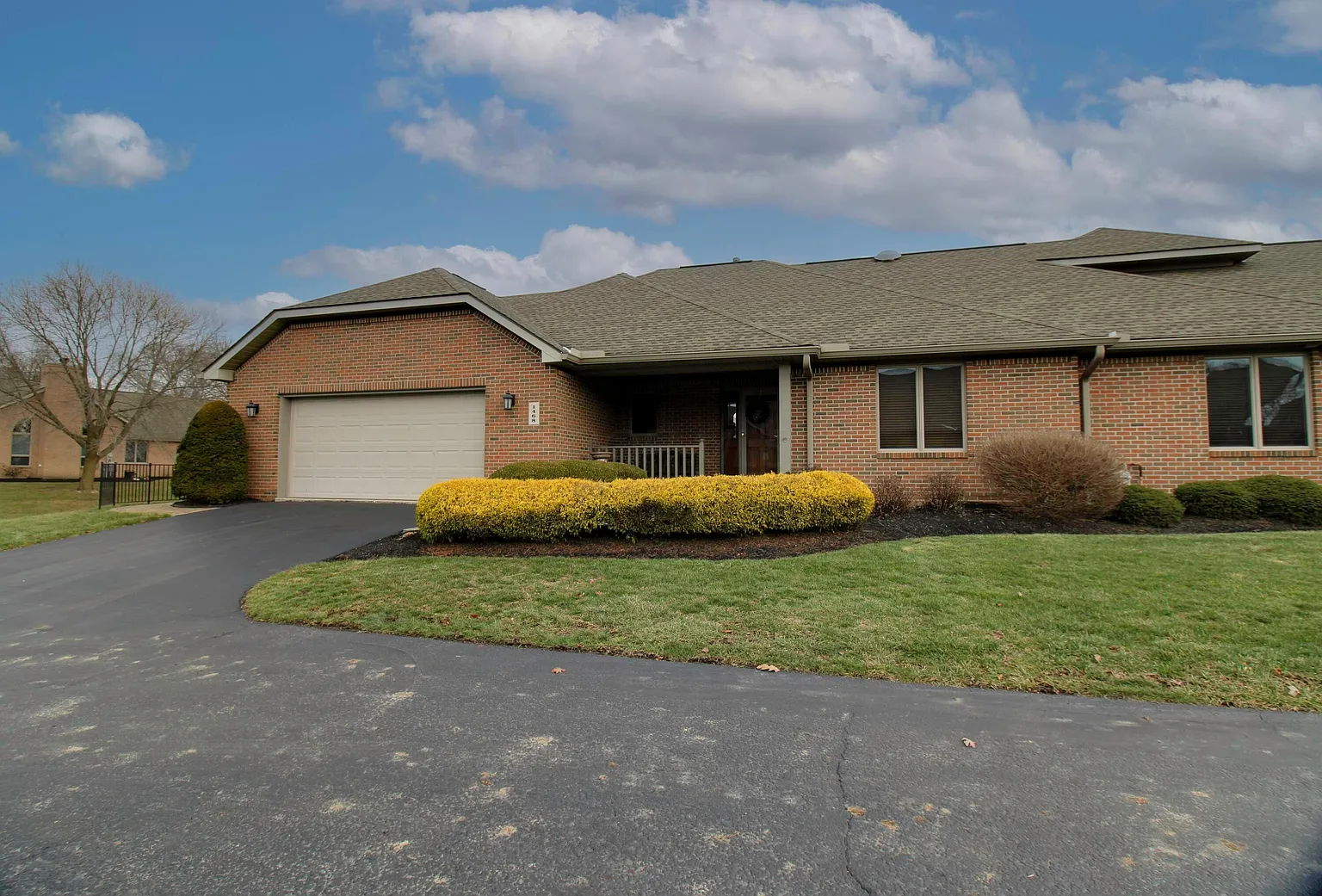 1468 Eagle Way photo 1