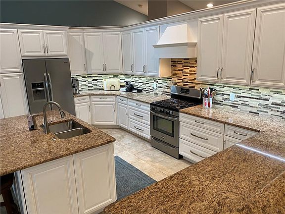 4th image of 116 Martesia Way