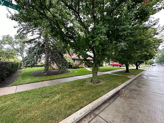 2nd image of 3950 Keeney St