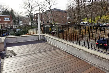 Rented by Bouklis Group