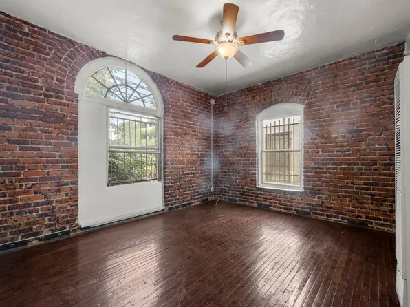 726 N Van Ness Ave, 726 N Van Ness Ave APT 201, Los Angeles, CA 90038