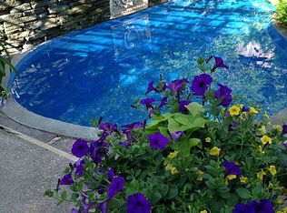 73 W Mechanic St, New Hope, PA 18938
