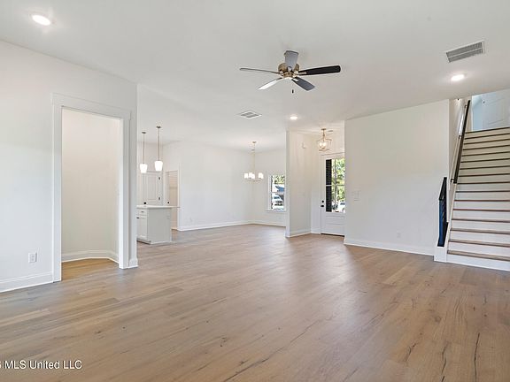 5th image of 5284 Shiloh Ln