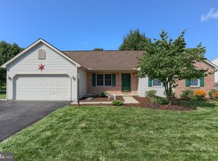 1414 E Maple St, Palmyra, PA 17078